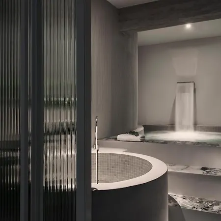 Hotel The Newel Metaxourgeio *